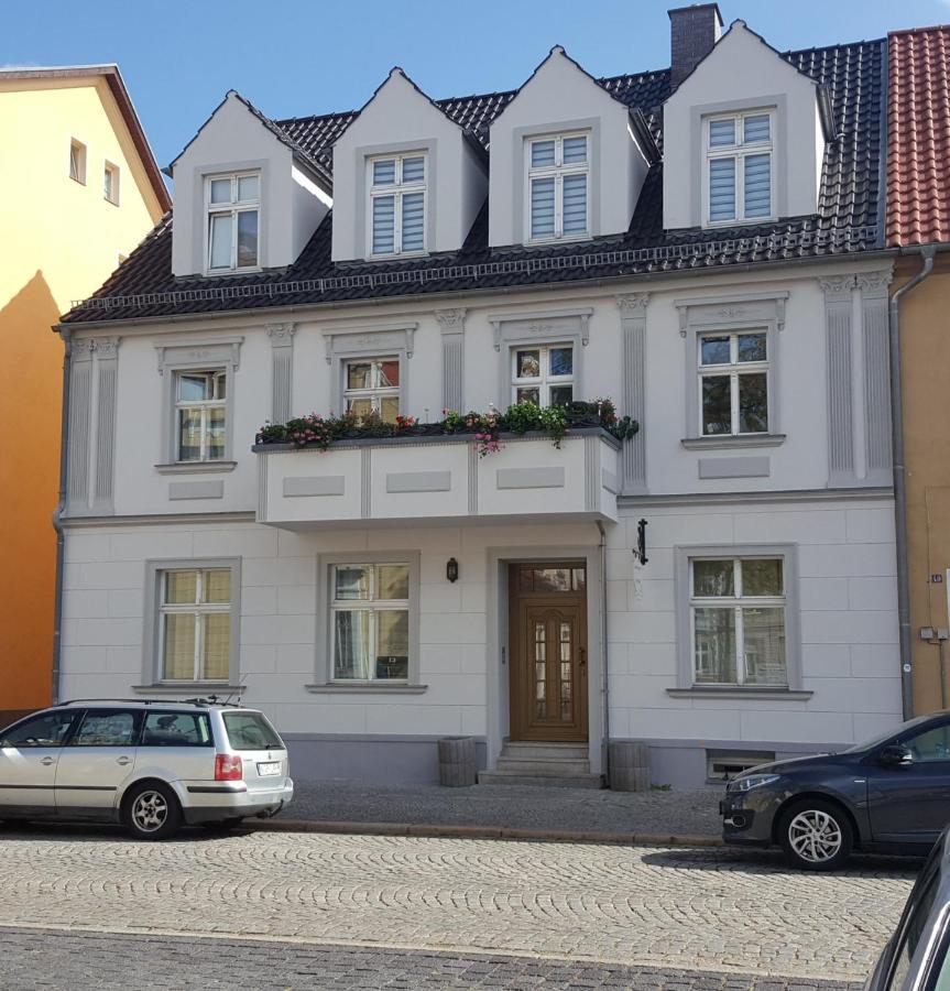 Fewo Am Marktplatz I Eisenhüttenstadt Esterno foto